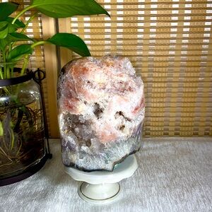 Pink Amethyst Free From